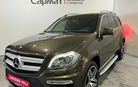 Mercedes-Benz GL-Класс, 2013 год, 2 700 000 рублей, 3 фотография