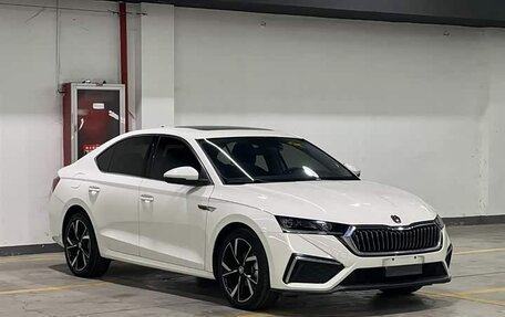 Skoda Octavia IV, 2022 год, 2 180 500 рублей, 3 фотография