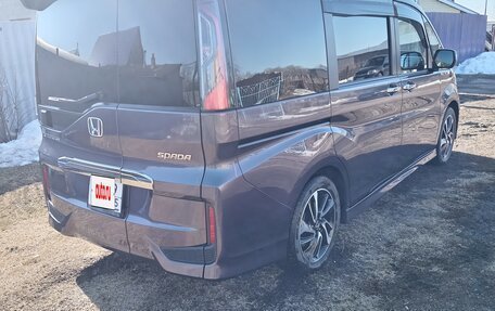 Honda Stepwgn IV, 2016 год, 2 100 000 рублей, 3 фотография