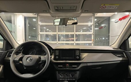 Skoda Rapid II, 2021 год, 1 875 000 рублей, 9 фотография