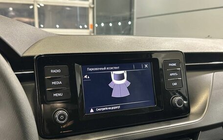 Skoda Rapid II, 2021 год, 1 875 000 рублей, 12 фотография