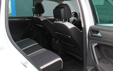 Volkswagen Tiguan II, 2020 год, 3 195 000 рублей, 23 фотография