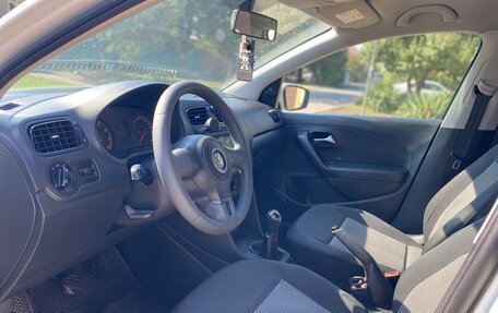 Volkswagen Polo VI (EU Market), 2015 год, 710 000 рублей, 13 фотография