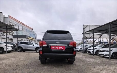 Toyota Land Cruiser 200, 2013 год, 3 550 000 рублей, 6 фотография