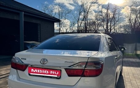 Toyota Camry, 2016 год, 2 500 000 рублей, 6 фотография