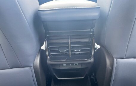 Geely Atlas, 2025 год, 3 917 190 рублей, 14 фотография