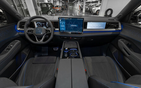 Volkswagen Teramont, 2025 год, 6 650 000 рублей, 8 фотография