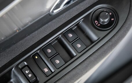 Opel Mokka I, 2014 год, 1 300 000 рублей, 17 фотография