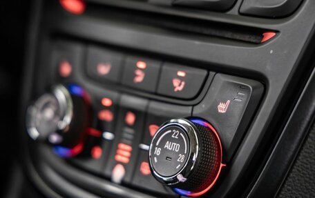 Opel Mokka I, 2014 год, 1 300 000 рублей, 26 фотография