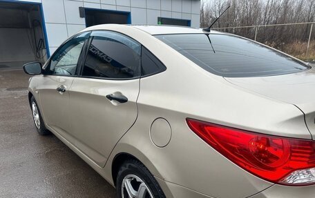 Hyundai Solaris II рестайлинг, 2013 год, 770 000 рублей, 3 фотография