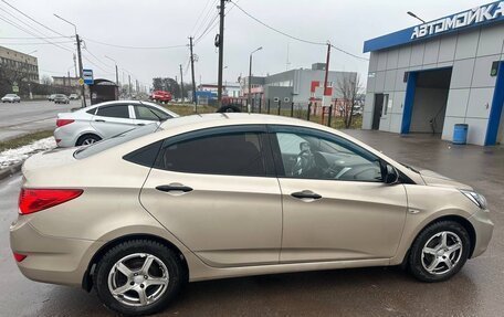Hyundai Solaris II рестайлинг, 2013 год, 770 000 рублей, 2 фотография