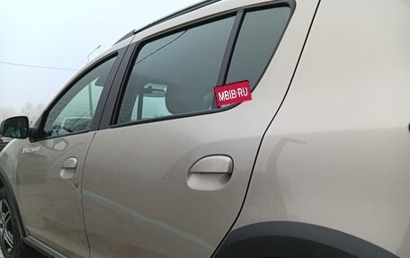 Renault Sandero II рестайлинг, 2018 год, 975 000 рублей, 2 фотография