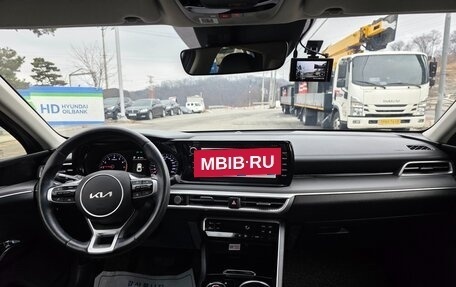 KIA K5, 2022 год, 2 310 000 рублей, 10 фотография