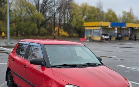 Skoda Fabia II, 2010 год, 450 000 рублей, 2 фотография