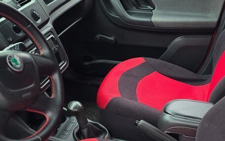 Skoda Fabia II, 2010 год, 450 000 рублей, 5 фотография