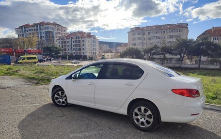 Peugeot 408 I рестайлинг, 2017 год, 915 000 рублей, 5 фотография