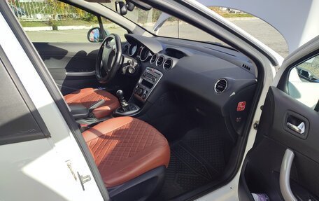 Peugeot 408 I рестайлинг, 2017 год, 915 000 рублей, 10 фотография