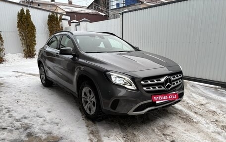 Mercedes-Benz GLA, 2018 год, 2 200 000 рублей, 2 фотография