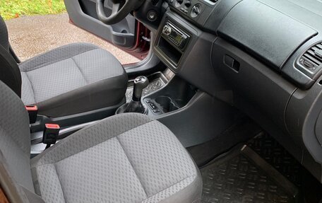 Skoda Fabia II, 2012 год, 410 000 рублей, 9 фотография