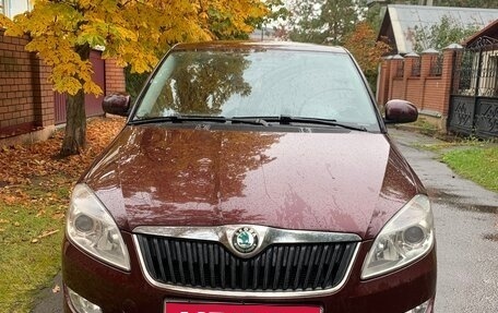 Skoda Fabia II, 2012 год, 410 000 рублей, 2 фотография