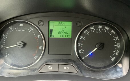 Skoda Fabia II, 2012 год, 410 000 рублей, 12 фотография