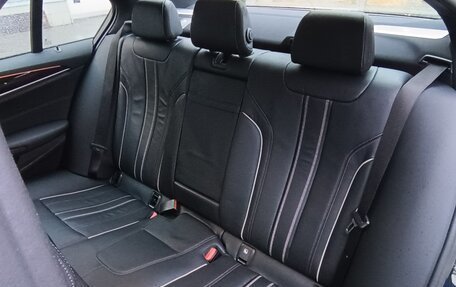 BMW 5 серия, 2018 год, 3 980 000 рублей, 15 фотография