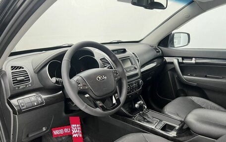 KIA Sorento II рестайлинг, 2013 год, 1 700 000 рублей, 23 фотография