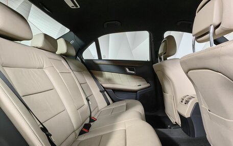 Mercedes-Benz E-Класс, 2011 год, 1 845 000 рублей, 16 фотография