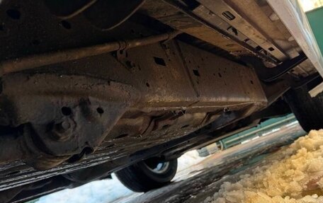 Toyota Land Cruiser 200, 2010 год, 3 100 000 рублей, 21 фотография