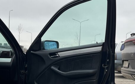 BMW 3 серия, 1998 год, 455 000 рублей, 26 фотография