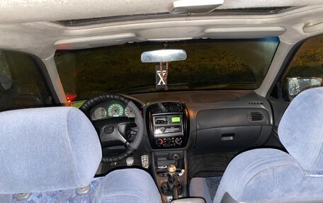 Mazda 323, 1999 год, 155 000 рублей, 2 фотография