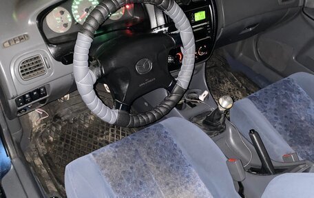 Mazda 323, 1999 год, 155 000 рублей, 8 фотография