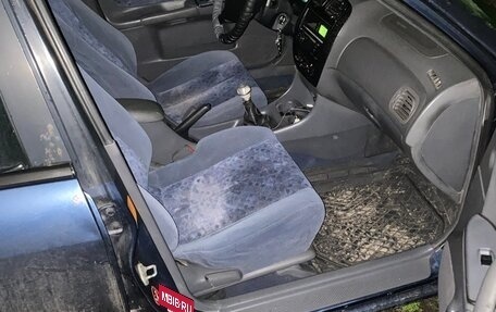 Mazda 323, 1999 год, 155 000 рублей, 3 фотография