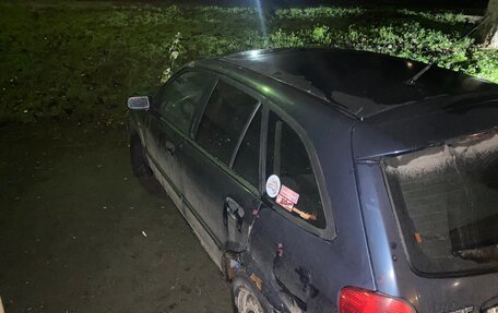 Mazda 323, 1999 год, 155 000 рублей, 15 фотография