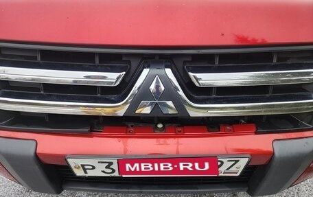 Mitsubishi Pajero IV, 2008 год, 2 400 000 рублей, 3 фотография