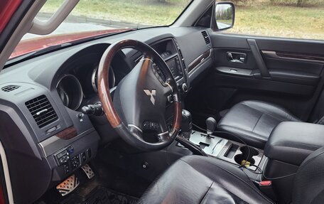 Mitsubishi Pajero IV, 2008 год, 2 400 000 рублей, 4 фотография