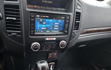 Mitsubishi Pajero IV, 2008 год, 2 400 000 рублей, 6 фотография