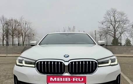 BMW 5 серия, 2021 год, 4 950 000 рублей, 2 фотография