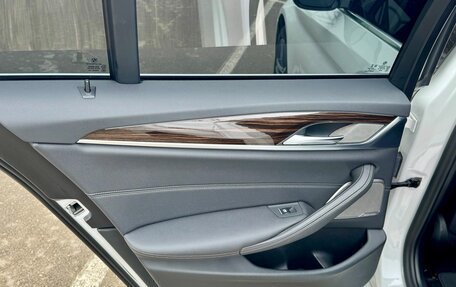 BMW 5 серия, 2021 год, 4 950 000 рублей, 35 фотография