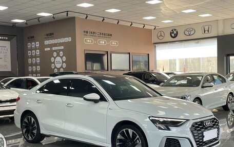 Audi A3, 2022 год, 2 300 000 рублей, 2 фотография