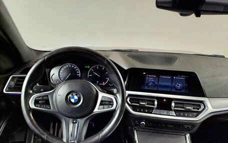 BMW 3 серия, 2019 год, 2 890 000 рублей, 14 фотография