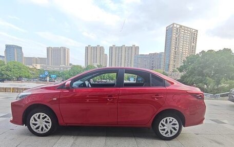 Toyota Vios III, 2022 год, 990 000 рублей, 3 фотография