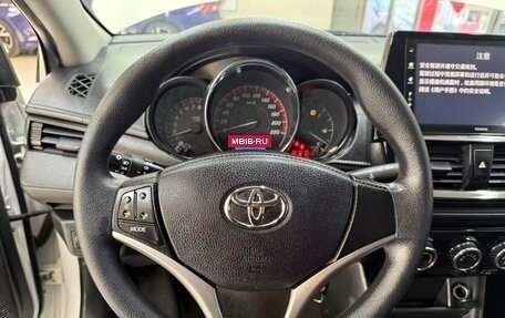 Toyota Vios III, 2022 год, 1 010 000 рублей, 10 фотография