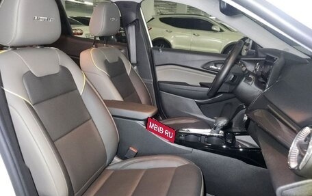 Chevrolet Trax, 2023 год, 1 945 000 рублей, 4 фотография