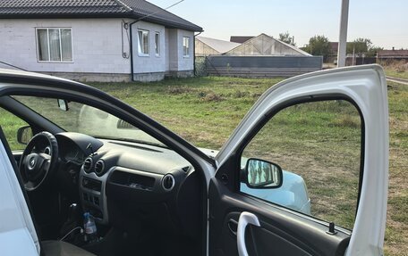 Renault Logan I, 2014 год, 415 000 рублей, 10 фотография