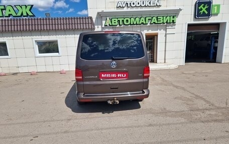 Volkswagen Caravelle T5, 2014 год, 2 100 000 рублей, 5 фотография