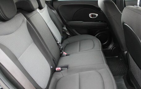 KIA Soul II рестайлинг, 2019 год, 1 699 000 рублей, 22 фотография