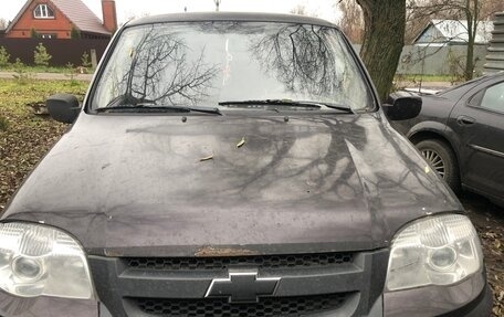 Chevrolet Niva I рестайлинг, 2011 год, 355 000 рублей, 2 фотография