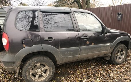 Chevrolet Niva I рестайлинг, 2011 год, 355 000 рублей, 4 фотография