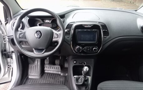 Renault Kaptur I рестайлинг, 2016 год, 1 295 000 рублей, 27 фотография